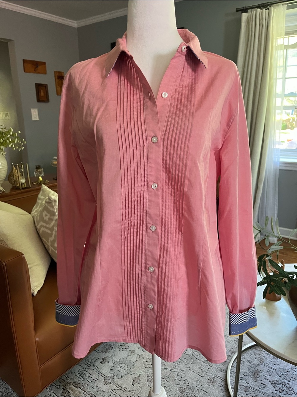 Tommy Hilfiger Women’s Red Chambray Button-Up Shirt Sz. XL w/ Contrast Cuffs